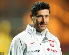 莱万斯基九分钟五球