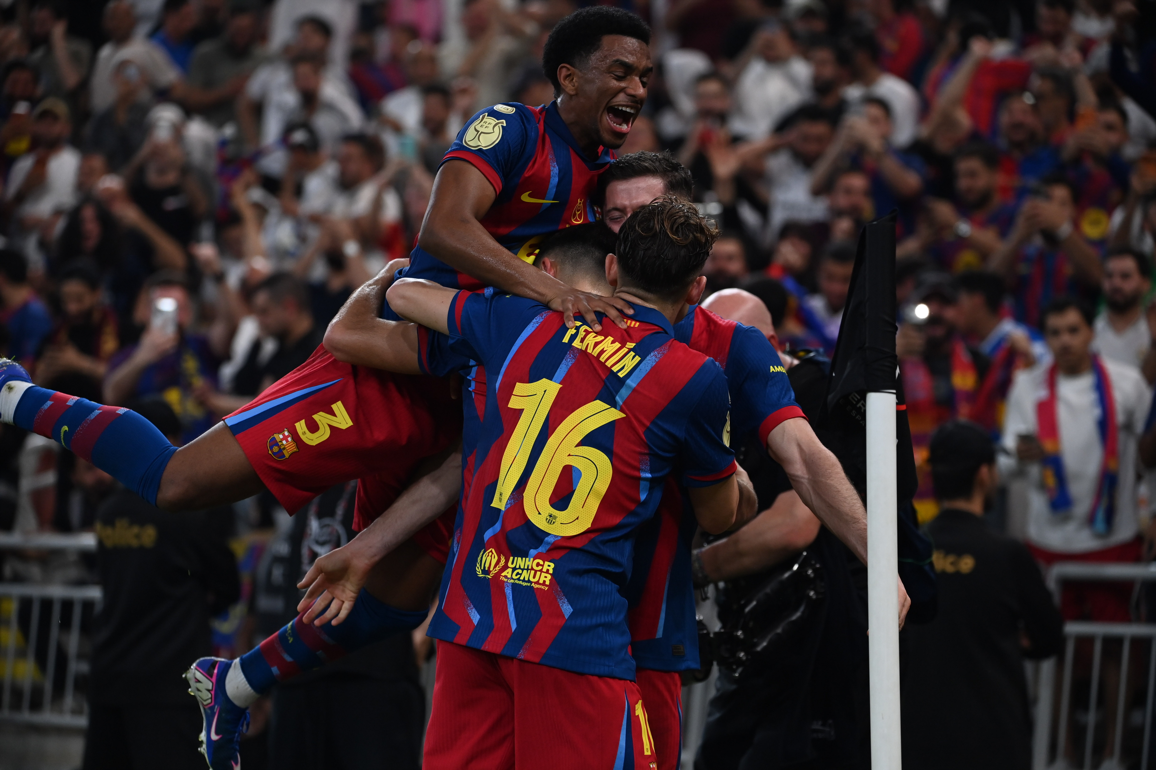 足球巴塞罗那和切尔西今天晚上直播